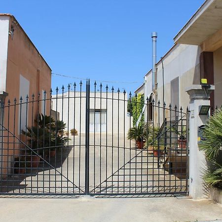 Monolocale Birgi Apartment Birgi Vecchi Ruang foto