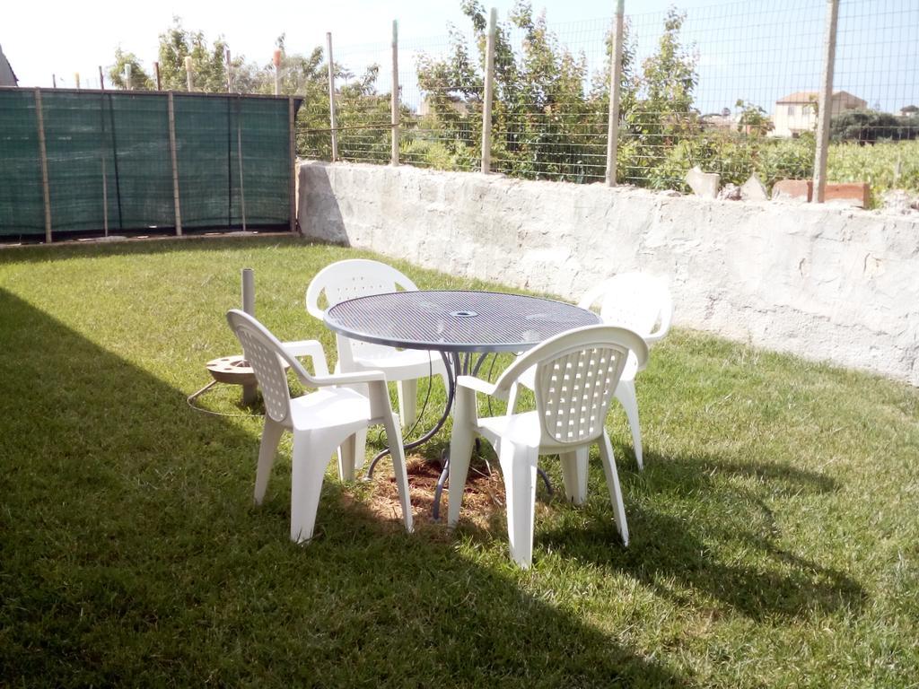 Monolocale Birgi Apartment Birgi Vecchi Bagian luar foto